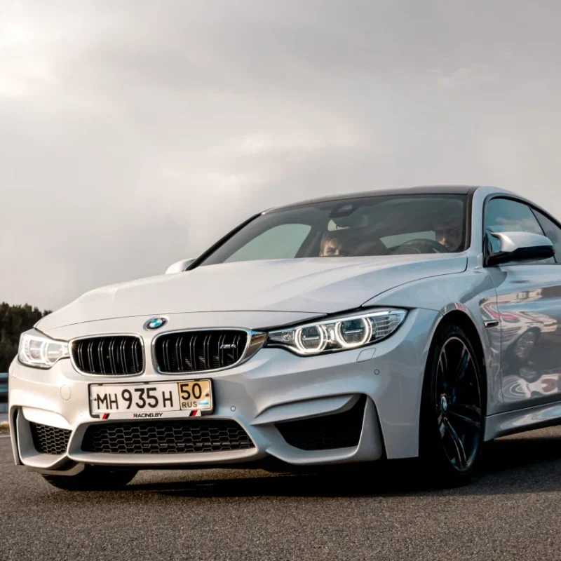 BMW COMMODO IPSUM